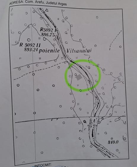 Teren agricol extravilan de 1000 mp, în Arefu
