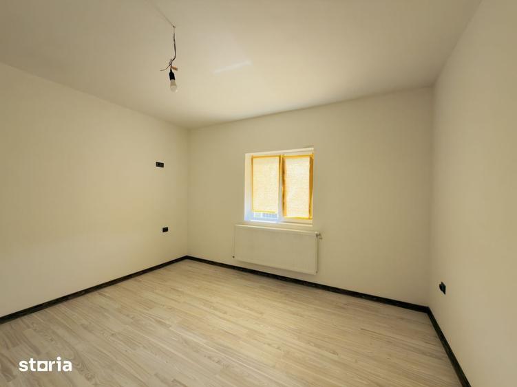 Duplex despartit prin camera tehnica, 3 camere - Beregsau Mare - 8