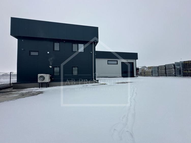 Spațiu industrial, de 450 mp, în Est