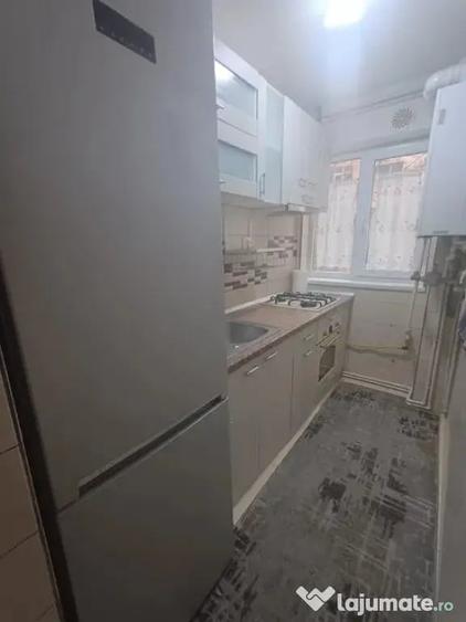Apartament cu 2 camere semidecomandat în George Enescu