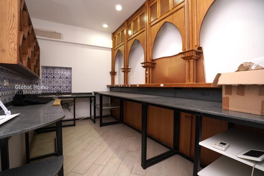 Casă individuală cu 12 camere cu Canalizare în Ultracentral