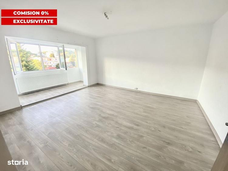 Apartament cu 3 camere decomandat în Ciupercenii Noi