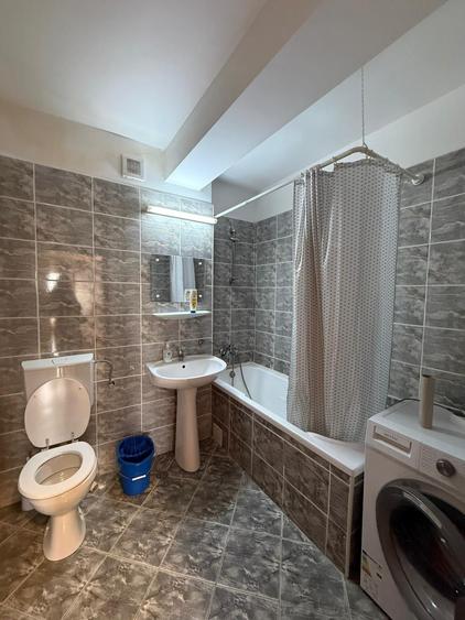 Apartament cu 2 camere decomandat în Zorilor