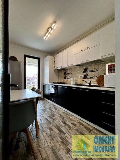 De vanzare apartament 2 camere, decomandat in Mamaia Nord, mobilat - 6