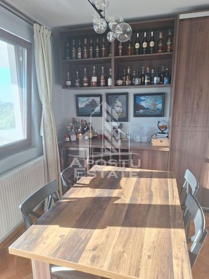 Apartament cu 3 camere decomandat, mobilat în Ultracentral