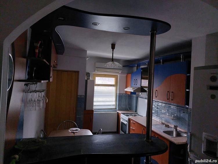 Apartament cu 4 camere decomandat în Ocna Mureș