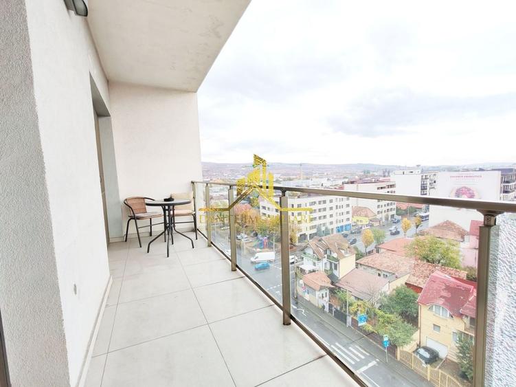 Apartament cu 3 camere semidecomandat, mobilat în Mărăști
