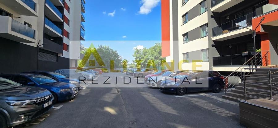 Apartament cu 2 camere în Apărătorii Patriei