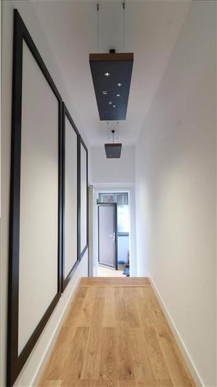 Apartament cu 2 camere decomandat, mobilat în Podul de Piatră