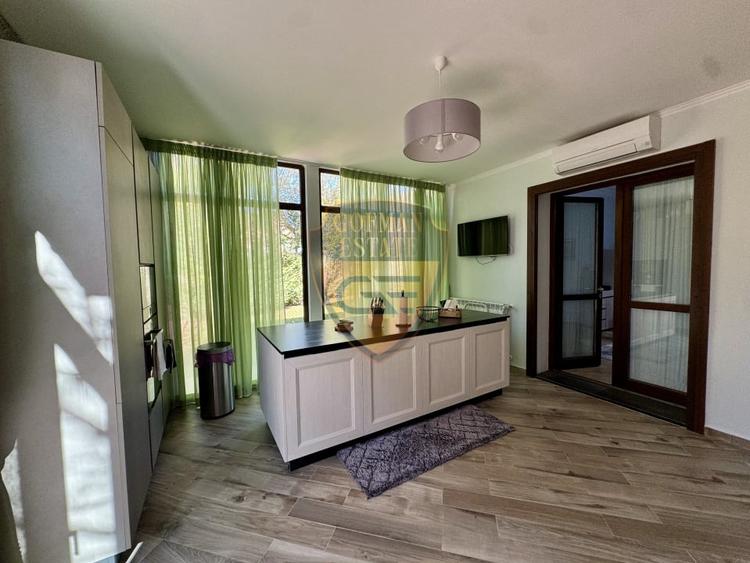 Duplex cu 5 camere cu Canalizare în Faleza Nord