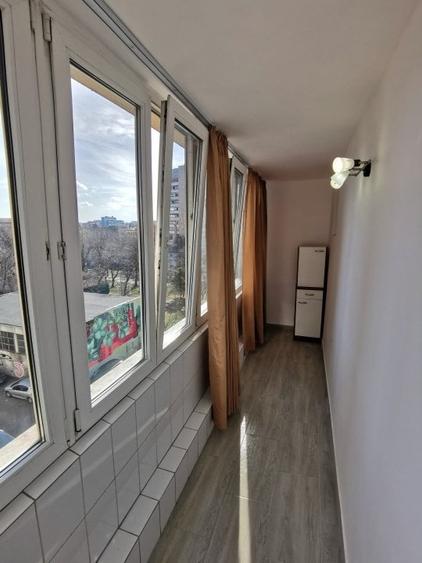 Apartament cu 2 camere semidecomandat, mobilat în Iancului