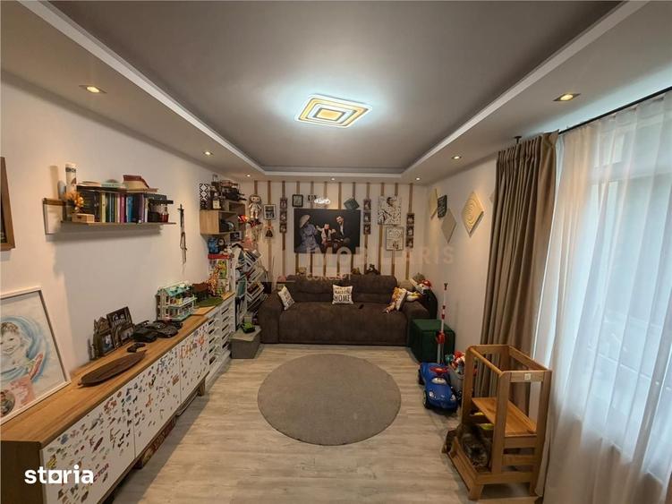 Apartament cu 2 camere decomandat în Ferneziu