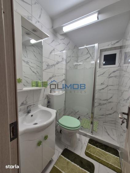 Apartament cu 3 camere decomandat, mobilat în Central