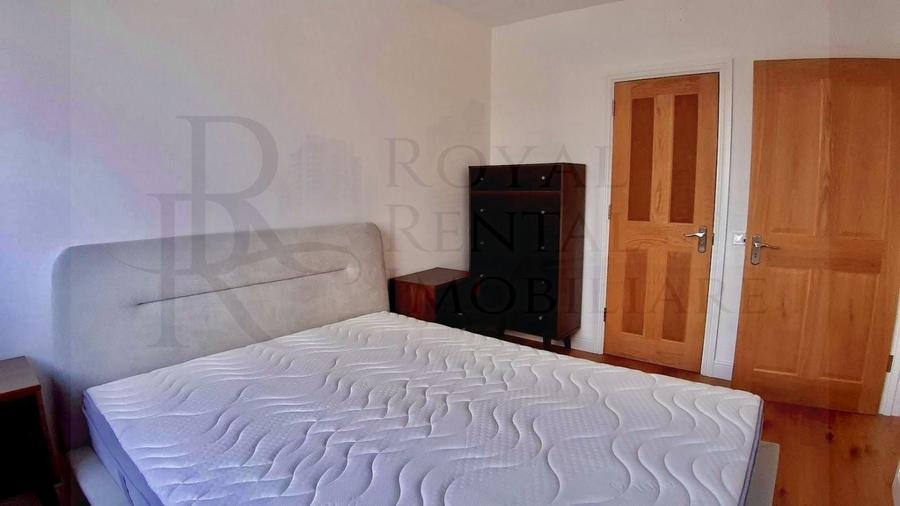 Apartament cu 3 camere, mobilat în Bulgaria