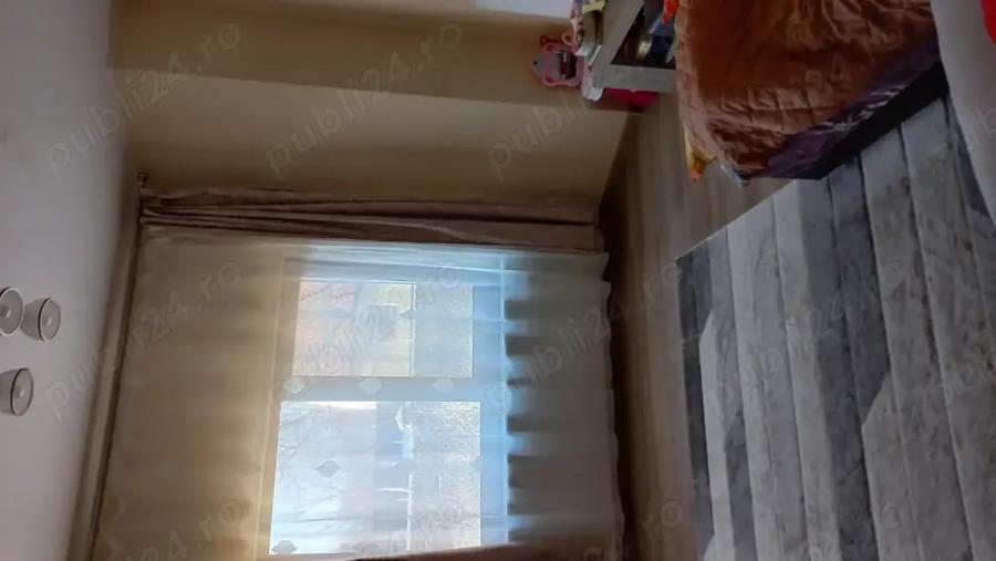 Casă cu 3 camere cu Teren 751 Mp în Cuvin
