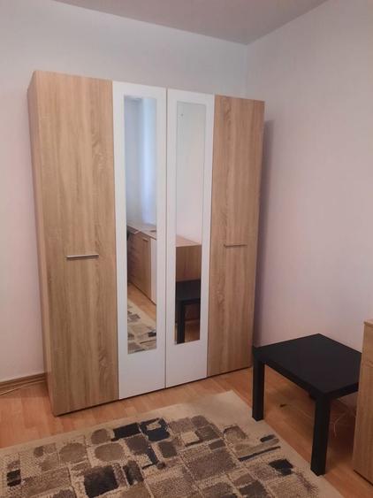 Apartament cu 2 camere decomandat, mobilat în Drumul Taberei
