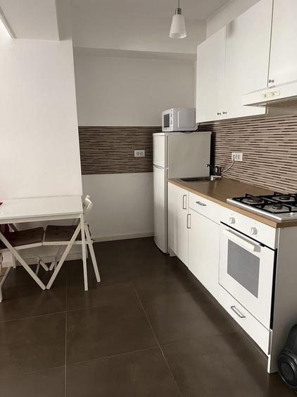 Apartament cu 2 camere decomandat în Grozăvești