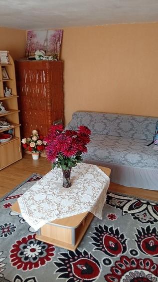 Casă cu 3 camere în Șoimoș