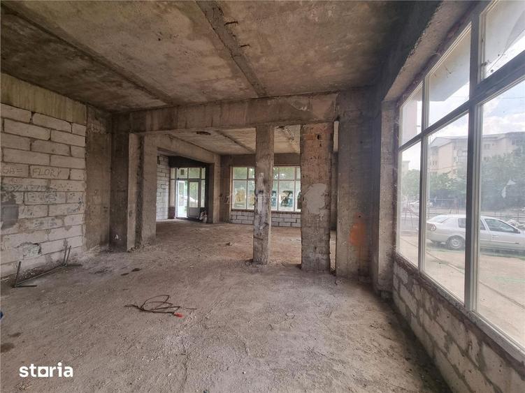 Spațiu comercial, de 106 mp, în Central