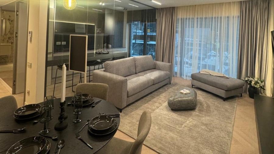 Apartament cu 2 camere decomandat în Aviației