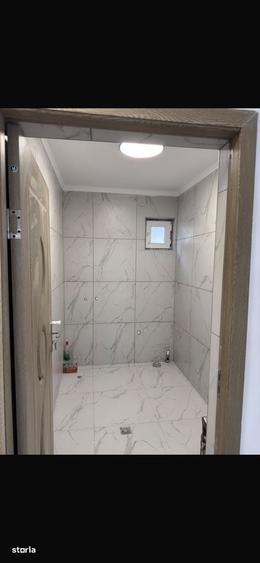 Casă cu 4 camere cu Teren 180 Mp în Central