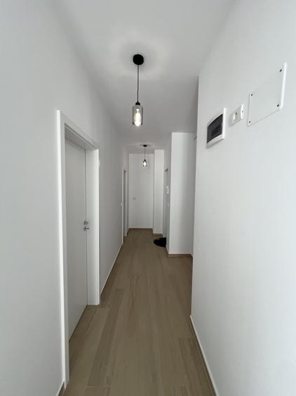 Apartament cu 2 camere decomandat, mobilat în Freidorf