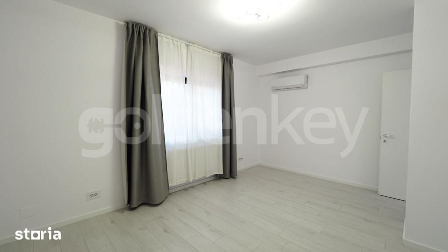 Casă cu 6 camere cu Teren 500 Mp în Central