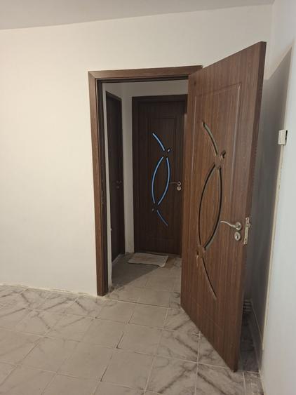 Apartament cu 2 camere semidecomandat în Exterior Vest