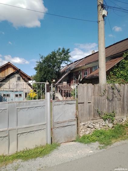 Casă cu 3 camere cu Teren 600 Mp în Câmpeni