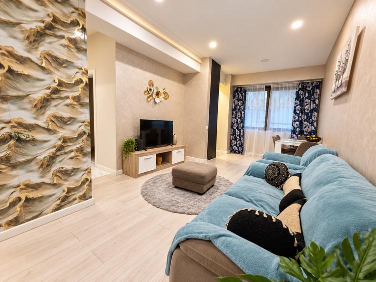 Apartament cu 3 camere nedecomandat în Central