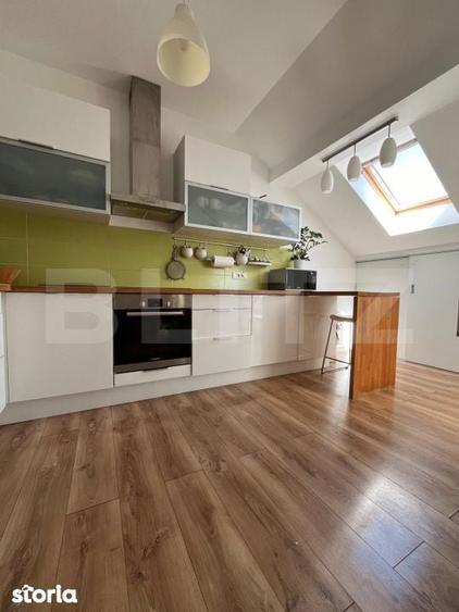 Apartament cu 3 camere decomandat în Girocului