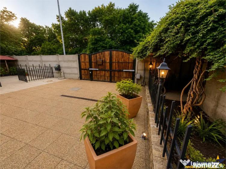 Spațiu comercial, de 200 mp, în Florilor