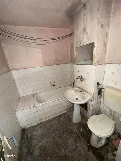 Apartament cu 2 camere semidecomandat în Micro 16