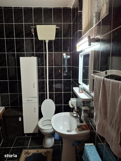 Casă cu 3 camere cu Teren 700 Mp în Central