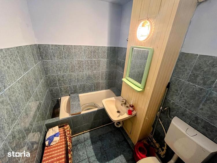 Apartament cu 2 camere decomandat în Vasile Aaron