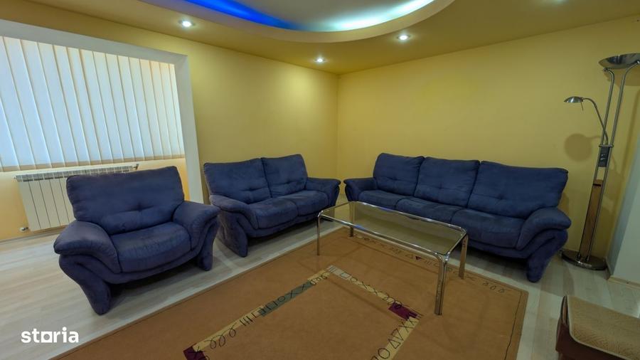 Apartament cu 3 camere în Plopilor