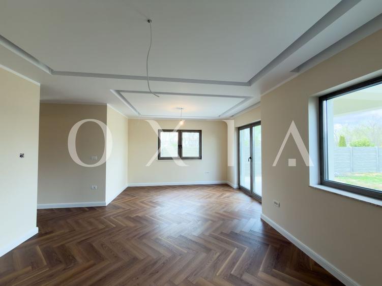 Duplex cu 4 camere cu Canalizare în Giroc