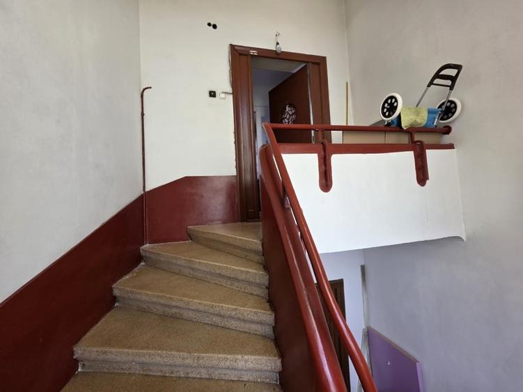 Apartament cu 4 camere decomandat, mobilat în Pache Protopopescu