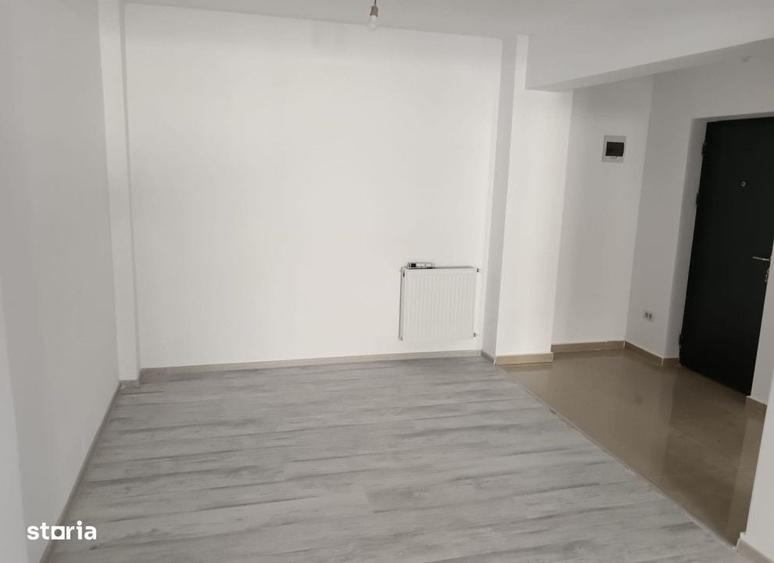 Apartament cu 3 camere în Valea Lupului