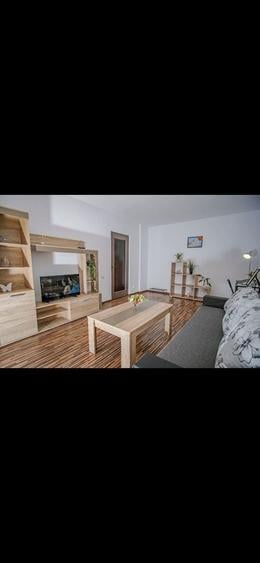 Apartament cu 2 camere decomandat, mobilat în 13 Septembrie