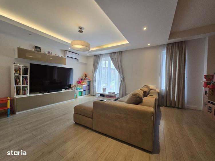 Casă cu 3 camere în Pipera