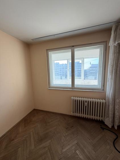Apartament cu 2 camere semidecomandat în Lujerului