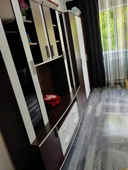 Apartament cu 2 camere nedecomandat în Central
