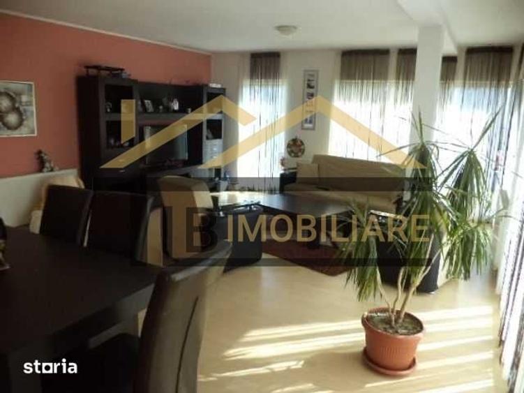 Casă cu 4 camere cu Teren 450 Mp în 7 Noiembrie