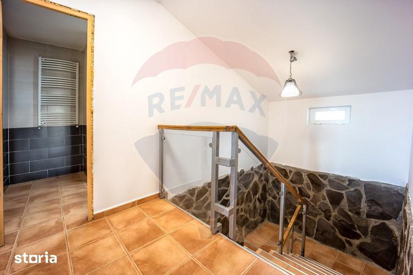 Casă cu 4 camere cu Teren 620 Mp în Bod