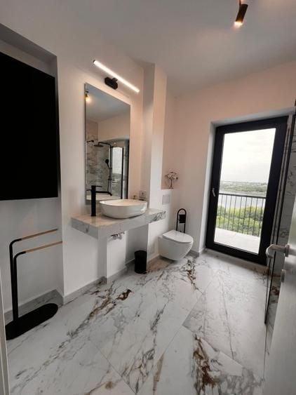 Apartament cu 2 camere decomandat, mobilat în Sisești