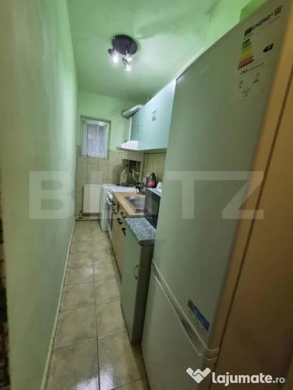 Apartament cu 2 camere semidecomandat în Micro 1