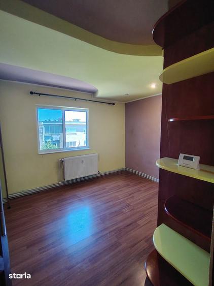 Apartament cu 2 camere în Miorița