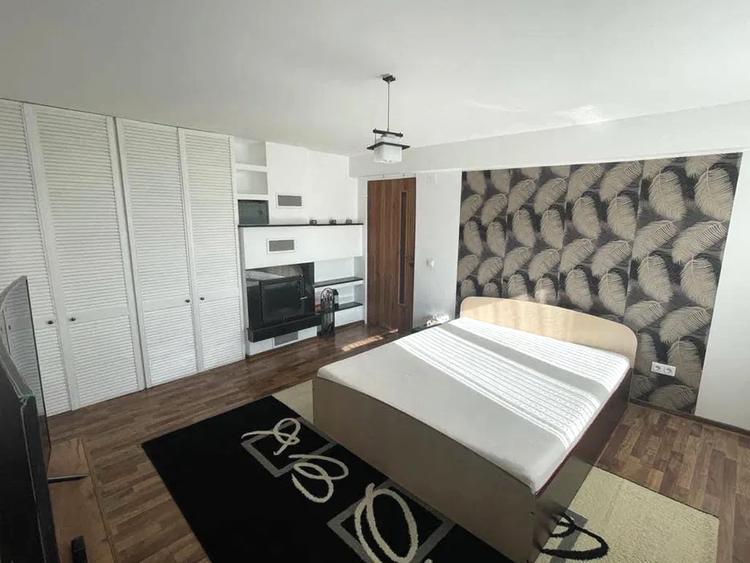 Apartament cu 2 camere decomandat, mobilat în Central