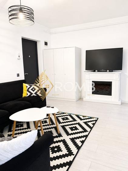 Apartament cu 2 camere semidecomandat, mobilat în Florești